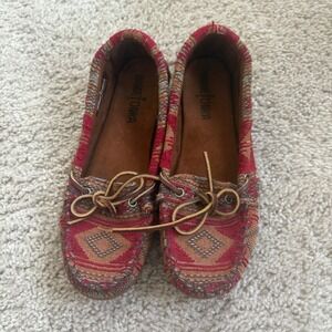 Minnetonka Women's Moccasin Slippers Aztec Woven Textile‎ Slip On Shoes Size 5.5